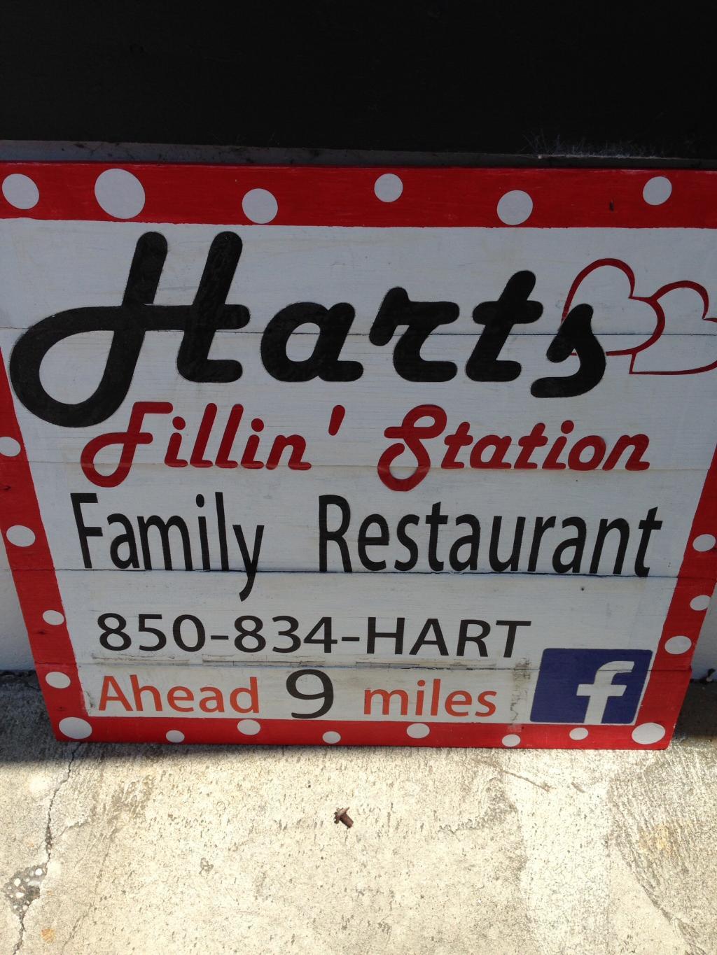 Hart`s Fillin` Station
